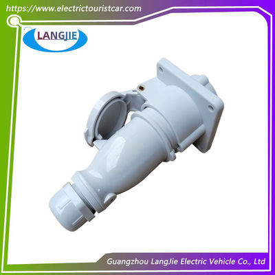 ولتاژ پایین 2P 220V 32A مارشال اتومبیل تماشایی الکتریکی Y-20 پلاگین برق و سوکت IP44