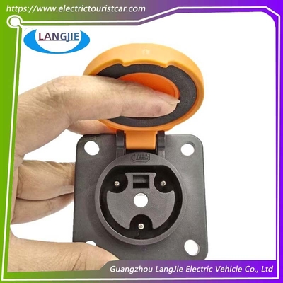 قیمت خوب دوشاخه و پریز برق 220 ولت 16 آمپر خودروی گردشگری Wuling آنلاین